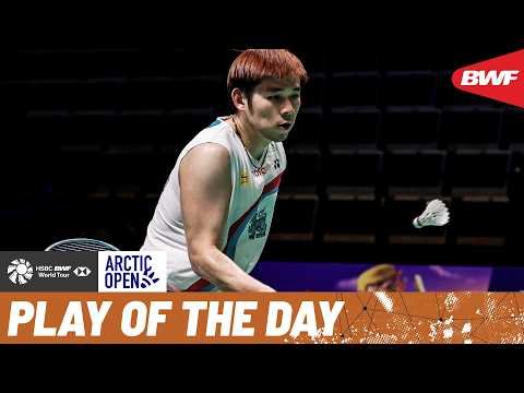 ⁣HSBC Play of the Day | All that effort for one perfect touch!