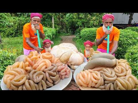 ⁣Huge Cow Intestine Cleaned, Cooked & Served with Roti | গরুর ভুঁড়ি রান্না, খাবার বিতরণ ❤️